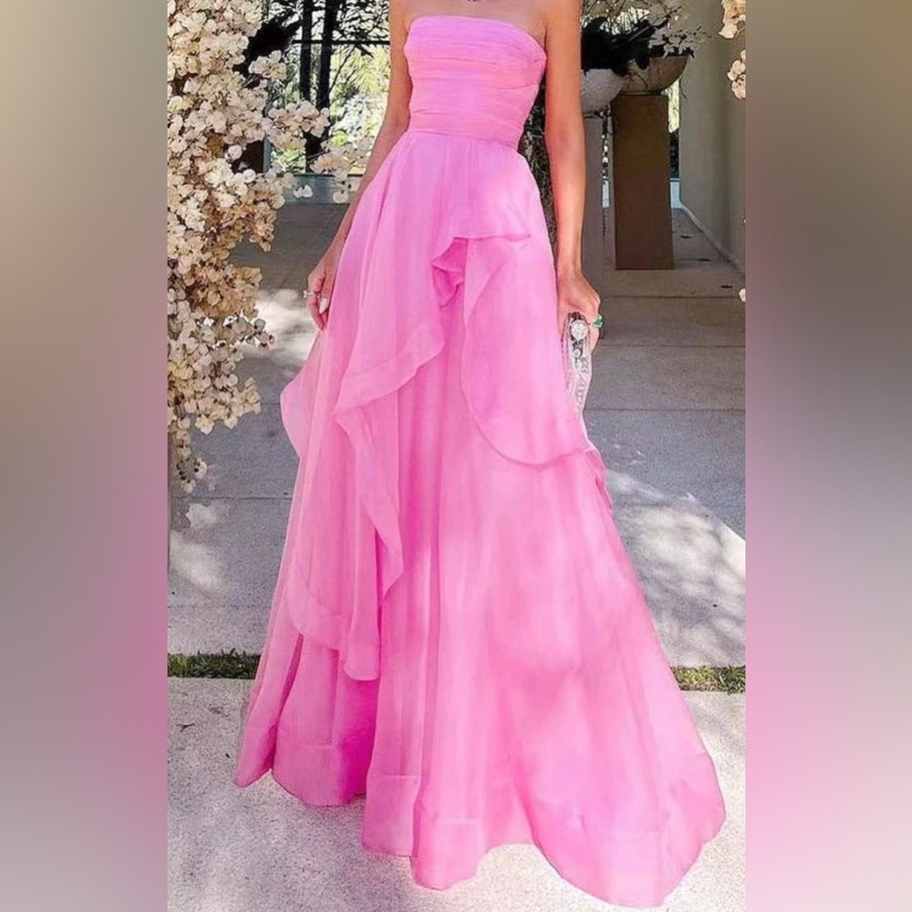 Bought online and it didn’t fit. Too expensive to return!